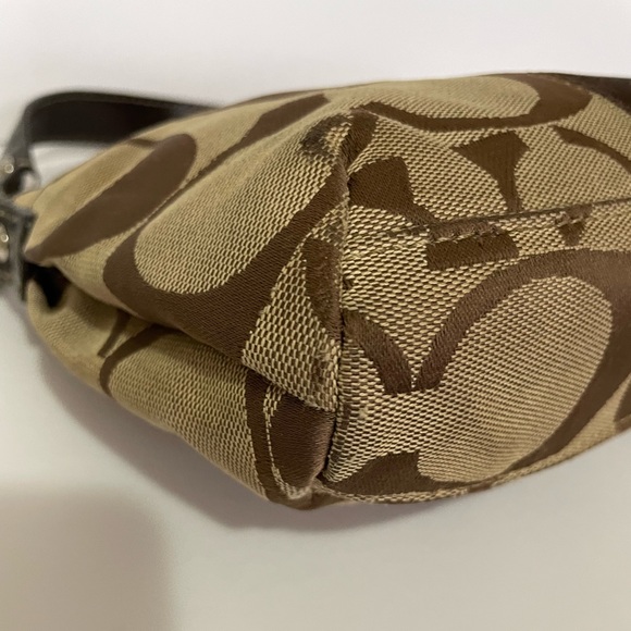 🌸 COACH handbag🌸 - Picture 9 of 16